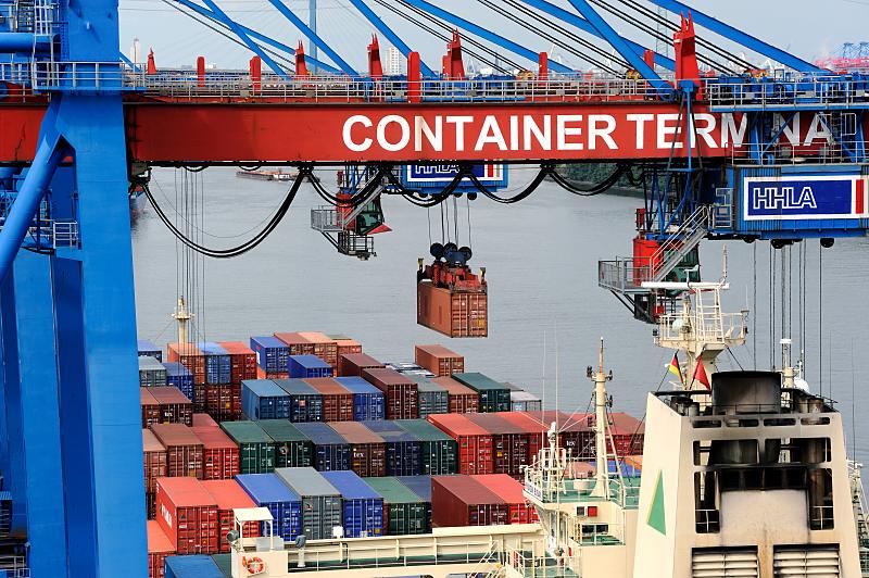 0070_6078 Entladung Containerschiff Containerumschlag | HHLA Container Terminal Hamburg Altenwerder ( CTA )
